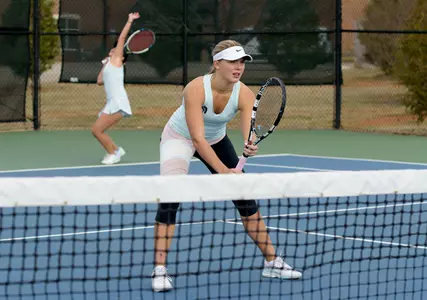 Women's Tennis Falls at College of Charleston Image