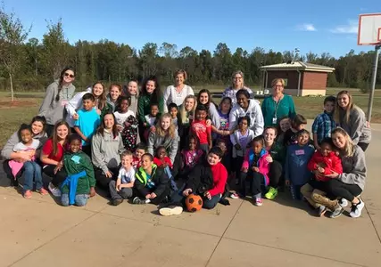 Upstate Volleyball Gives Back to Community at Local Elementary School Image