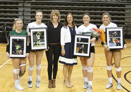 Upstate Sweeps Stetson 3-0 on Senior Night Image