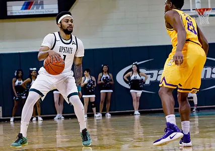Cunningham Scores Career-High as Upstate Ends Road Trip with 84-71 Win at North Florida Image