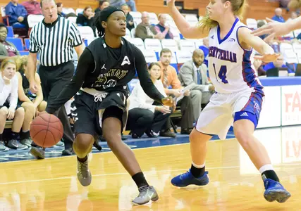 Swain Leads Spartans in Loss at Jacksonville Image