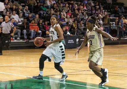 Jefferson Reaches 1,000-point Milestone in Loss at Kennesaw State Image