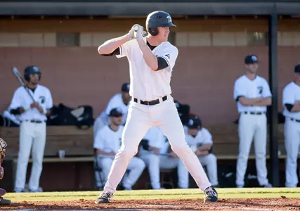 Carpenter's Walk-Off Home Run Lifts Spartans over Quinnipiac Image