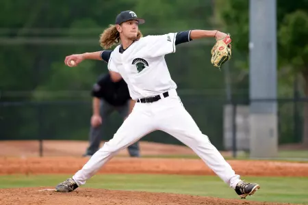 Spartans Sink Buccaneers Image