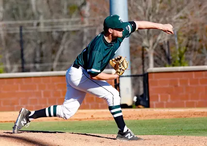 Spartans Split Doubleheader with Penn Image