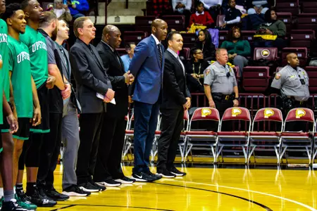 Men's Basketball Team