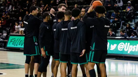 Men's Basketball Team