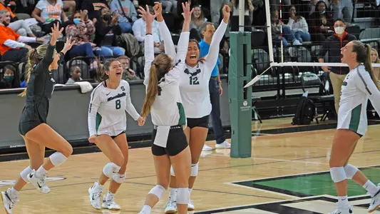 Volleyball Celebration Campbell 2021