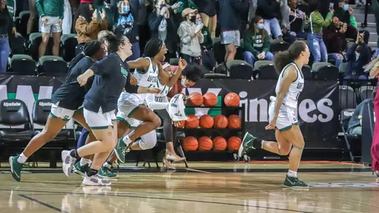 WBB Post-Game Celebration Gardner-Webb 2021-22