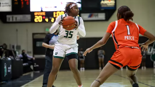 Chellia Watson Campbell 2021-22