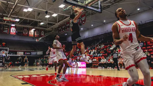 Floyd Rideau Jr. Fastbreak Dunk vs. Gardner-Webb First Half 2023