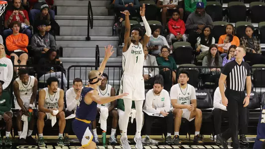 Nick Alves Three vs. Carolina 2nd Half 2023