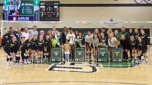 Team Senior Day vs. Winthrop 2023