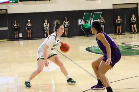 Gracie Barnes vs. Furman