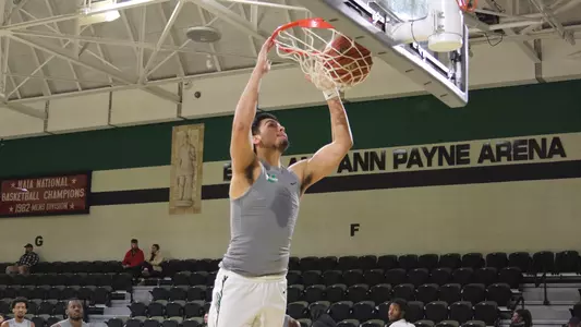 Jorge Ochoa Dunk vs. Longwood Pregame 2024