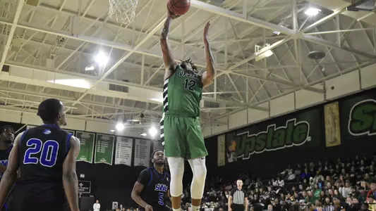 Breylin Garcia Layup vs. Southern Wesleyan 1H 2024