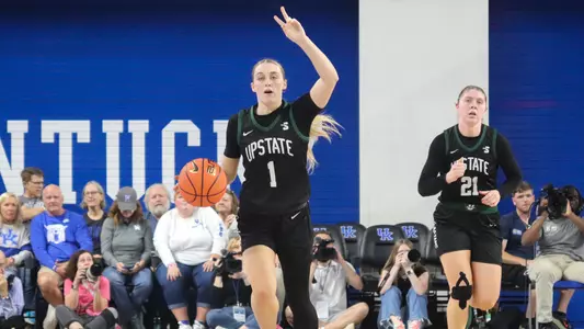 Jeni Levine Up-the-Court vs. Kentucky 1Q 2024