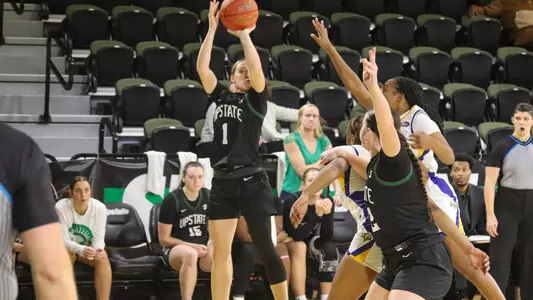 Jeni Levine Three vs. Morehead State 3Q 2024