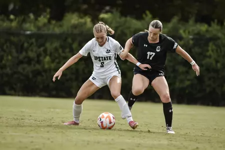 Riley O'Bryan Defending vs. College of Charleston