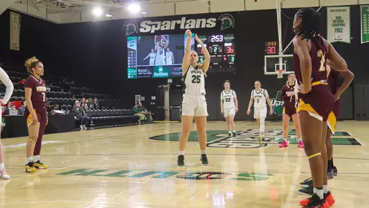 Cassie Gallagher Free Throw vs. Winthrop 2Q 2024