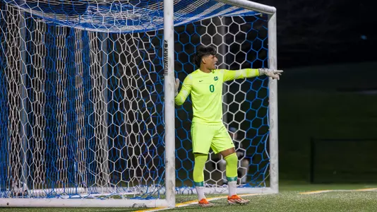 Jesus Rondon in goal @ Queens