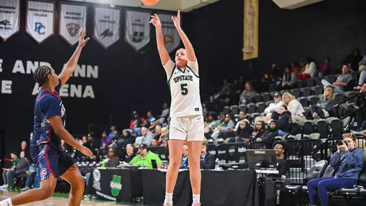 Lexi Castator Three vs. South Carolina State 3Q 2025 - NM