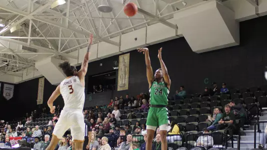 Chico Johnson corner three at Winthrop