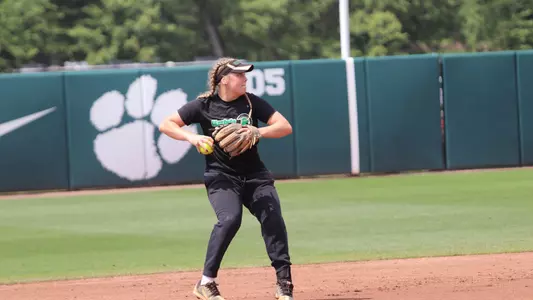 Liza Simmerson at practice before NCAA Regionals