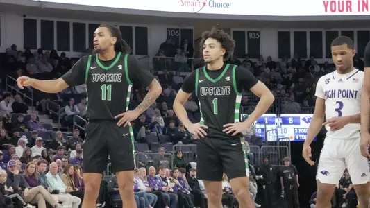 Learic Davis and Karmani Gregory before an inbounds play against High Point (1/17/25)