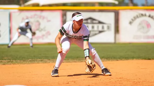 Alyssa Davenport at third base