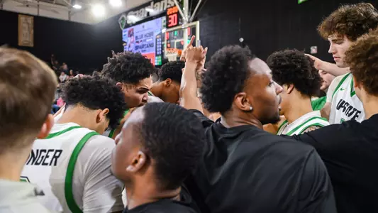 Team Huddle for MBB