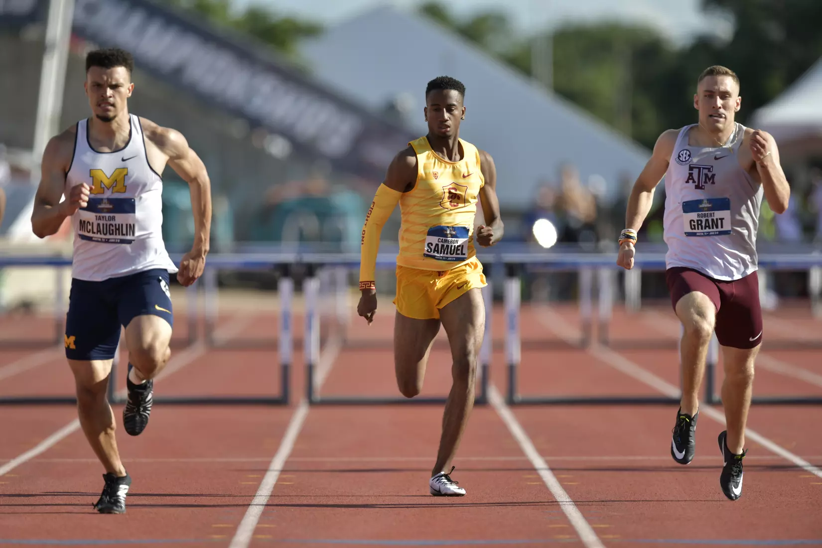 High-quality prints and images from the meet are available for purchase at usctrojans.com/photos.