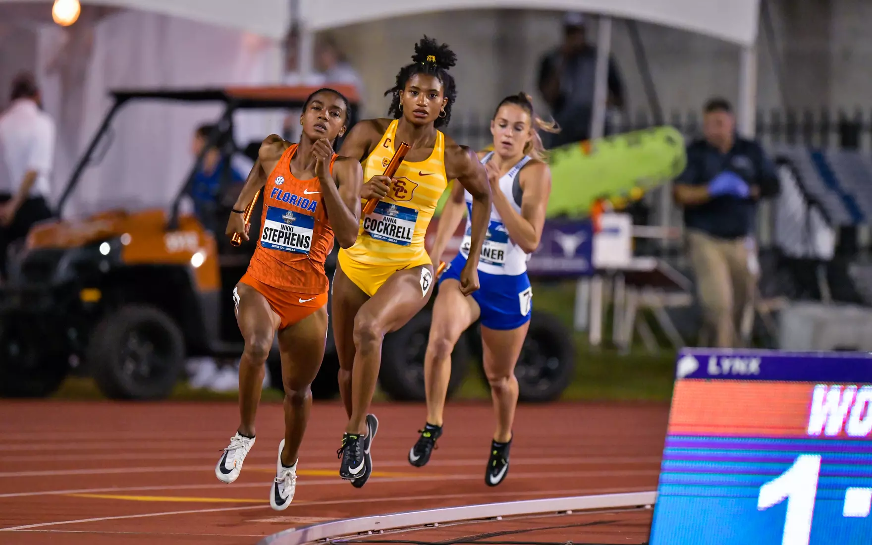 High-quality prints and images from the meet are available for purchase at usctrojans.com/photos.