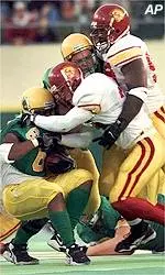 The USC defense limited<br>the Duck's high-powered<br>offense to just 17 pts.