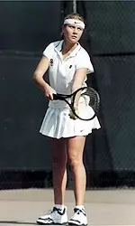Veronika Safarova helped the<br>Trojans advance to the<br>next round with a<br>straigh-sets victory against San Diego.