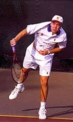 Freshman Daniel Langre posted his seventh-straight victory in USC's 5-2 win over Arizona on Friday.
