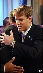 Palmer received 242 first-place votes and finished ahead of Iowa quarterback Brad Banks.