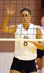 Keao Burdine leads four Women of Troy in double figures with 14.5 points against the Huskies.