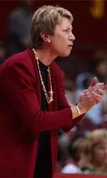 Head coach Chris Gobrecht will have to integrate seven returners and seven newcomers on this year's squad.