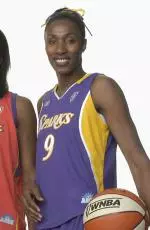 Lisa Leslie led the Los Angeles Sparks to the 2003 WNBA Championship final.
