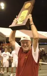 Former USC head coach Dick Leach will be inducted to the ITA Men's Tennis Hall of Fame in May.