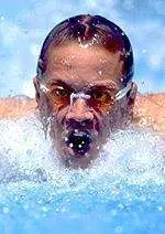 Erik Vendt won the 500y free at the Pac-10 Championships.