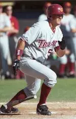 Bill Peavey (2000-02) hit a two-run homer in Saturday's Alumni Game at Dedeaux Field. Both teams played to a 7-7 tie.