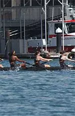 Women of Troy beat UCLA in three races to win third-annual dual, 6-0.