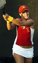 Carine Vermeulen and partner Luana Magnani end season with loss at doubles championship.