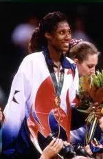 Lise Leslie looks for a third-straight Olympic Gold Medal in Athens.
