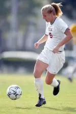 Senior defender Nikki Goza and the Women of Troy open their 2004 schedule on Friday against Hawaii