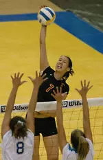 Senior Bibiana Candelas had 21 kills in Thursday's 3-1 win at Oregon