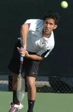 Drew Hoskins' win over Lars Poerschke was not enough as the Trojans fell to Baylor.