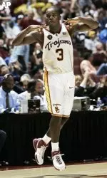 Southern California's Lodrick Stewart celebrates his three-pointer against George Washington late in the second half.